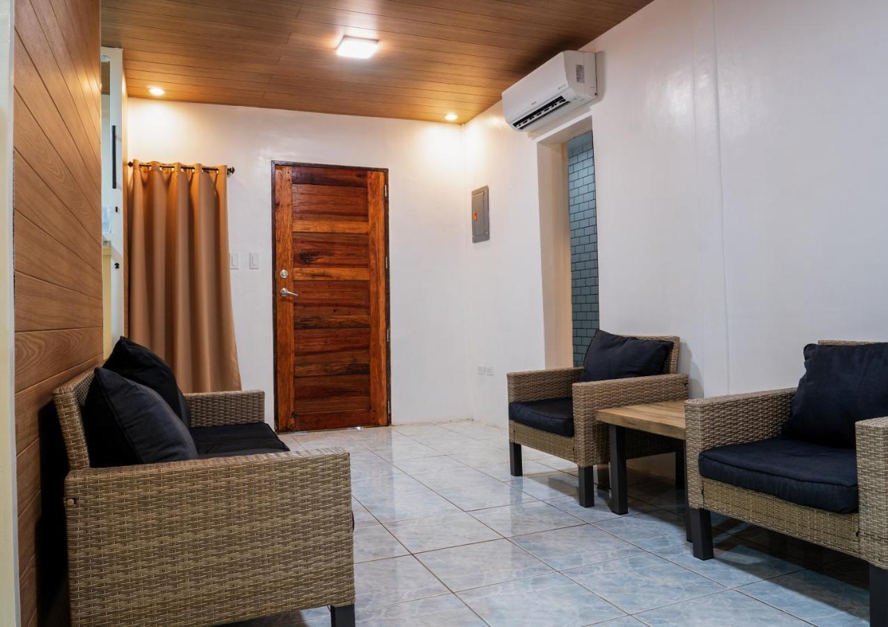 B&B Backpackers Đảo Đảo Coron Ngoại thất bức ảnh